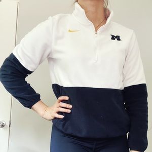 Nike Michigan Women fleece 1/3 zip up sweatshirt. Size Small.
